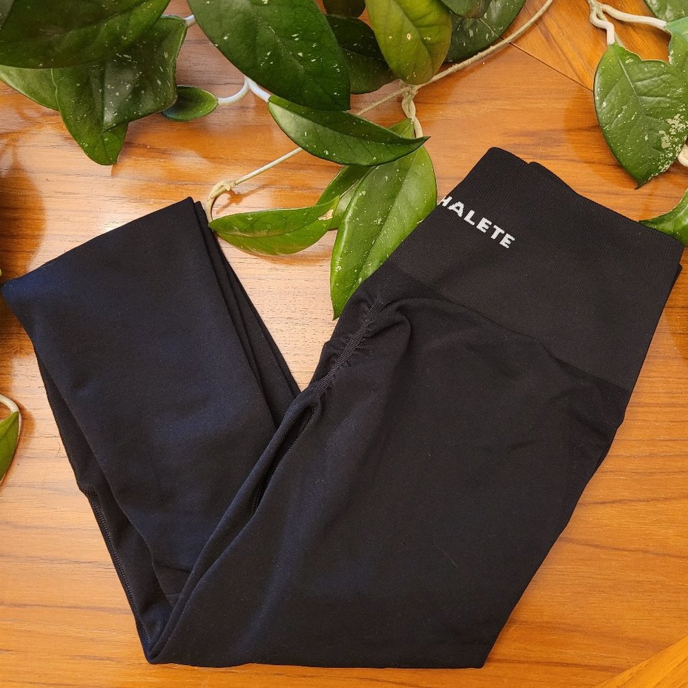 NWOT Alphalete Amplify Leggings Women's Booty Scrunch Legging Size Small Black